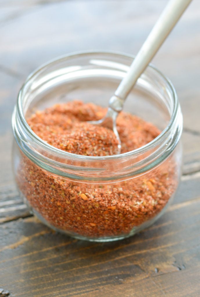 This homemade Keto BBQ Rub is the perfect low-carb, paleo, and sugar-free spice blend for grilling, smoking, and more! Made from pantry staple ingredients and great for pork, chicken, vegetables, even salmon.