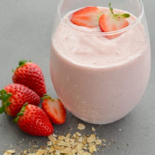 If you are looking for easy, healthy grab and go breakfast recipes this is for you! This Healthy Oatmeal Smoothie features frozen berries, Greek yogurt and a healthy dose of oats to keep you full longer!