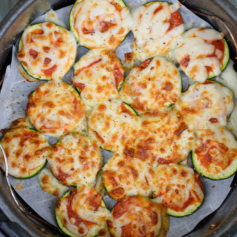 These Air Fryer Zucchini Pizza Bites are low carb, keto-friendly and require just 6 minutes of cook time!