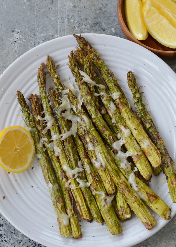Air Fryer Asparagus is the perfect keto side dish! A generous serving of this healthy recipe is only 2.1 net carbs!