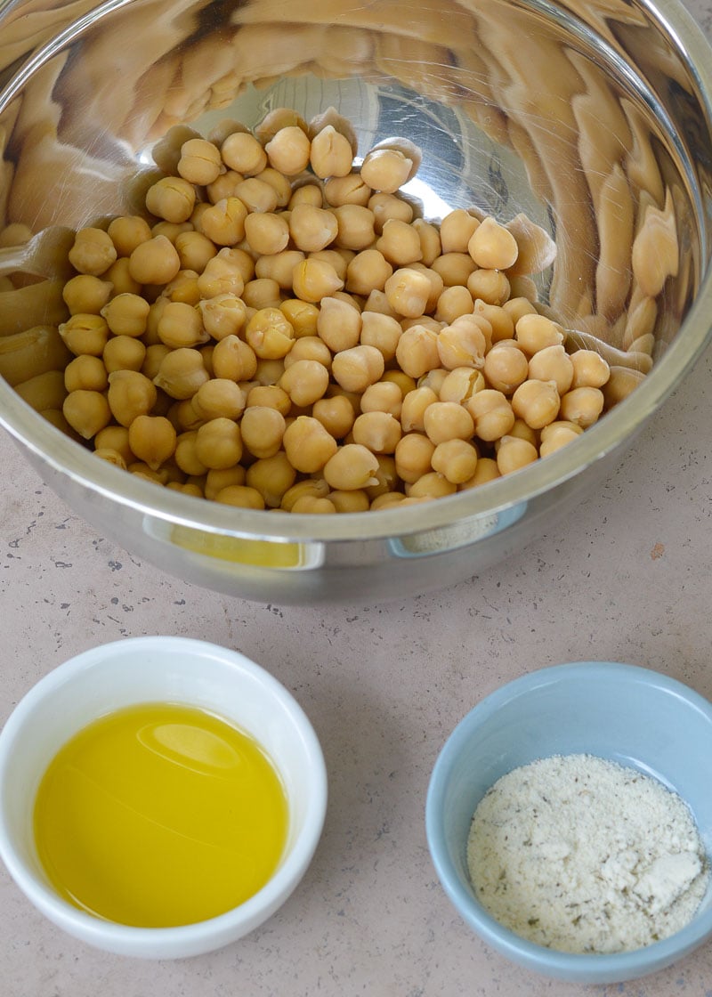 These crispy Air Fryer Chickpeas are the perfect gluten-free, healthy snack! They stay crunchy for days and don't need to be refrigerated, making it the perfect weekend meal prep recipe!