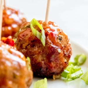 These delicious Air Fryer Asian Meatballs are so easy to make and ready in just 20 minutes! Perfect for a quick appetizer or meal with rice.
